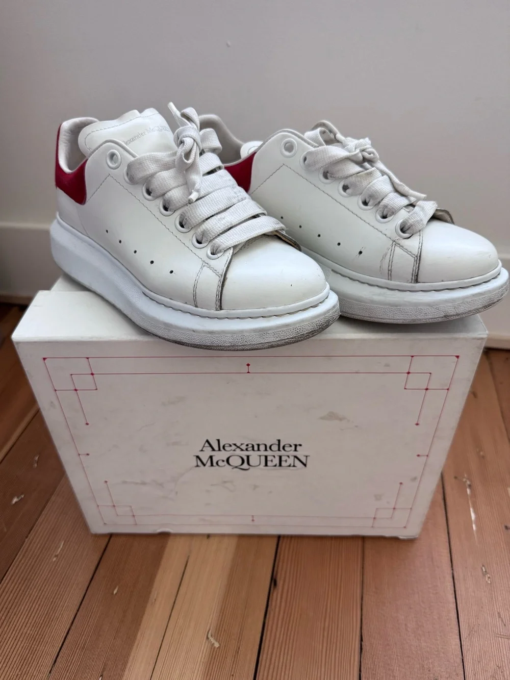 Alexander McQueen Oversized Sneaker with box and extra laces